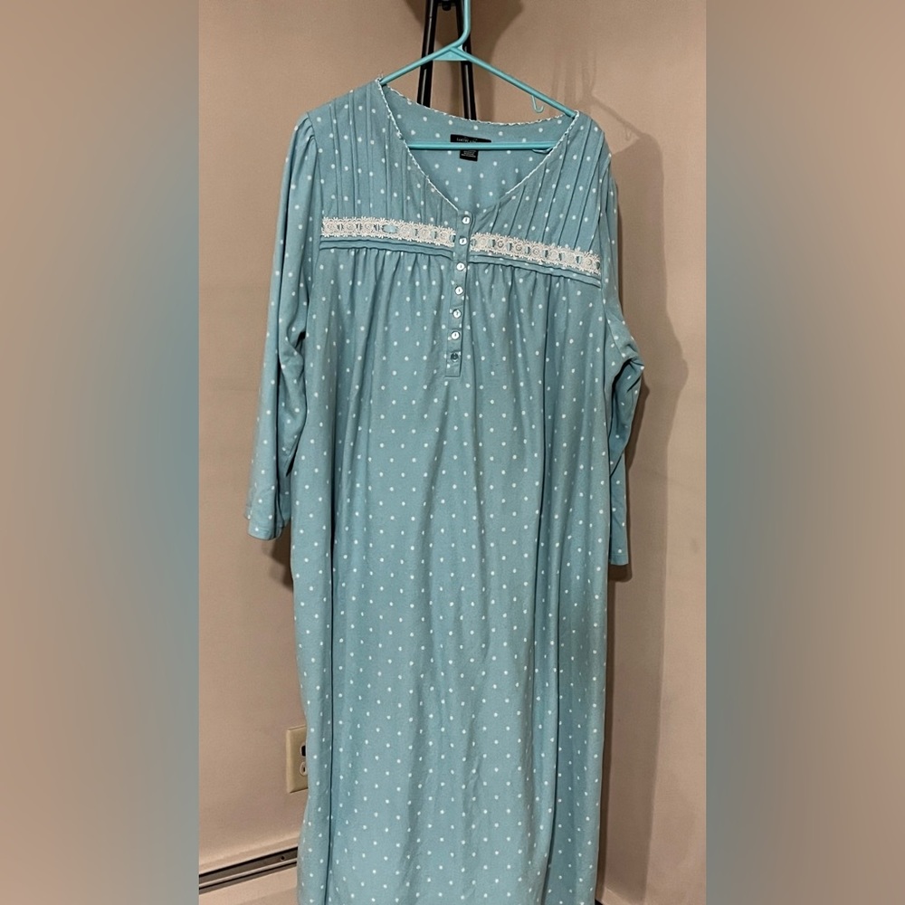 Nightgown